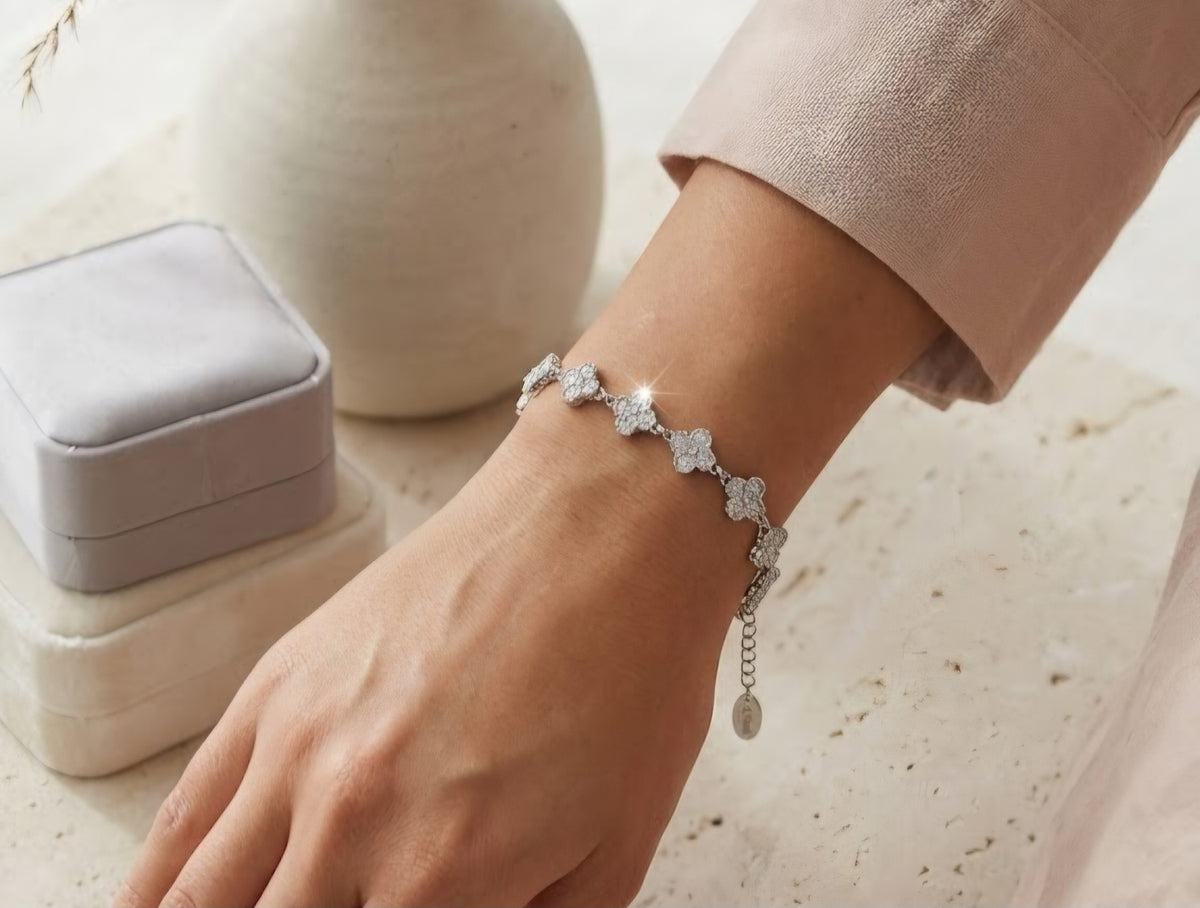 Bracciali